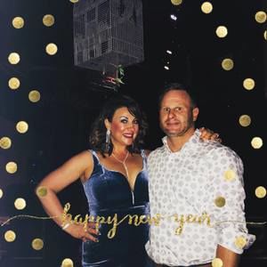 Meet your Posher, Lora